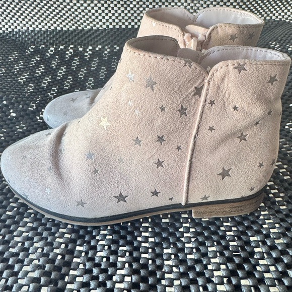 Cat & Jack Tan Starry Kids Boots - Picture 5 of 11